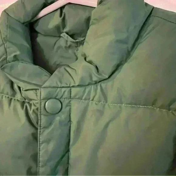 Lands End Boys Green Goose Down Snap Puffer Vest Size Medium 5-6 - Picture 2 of 5
